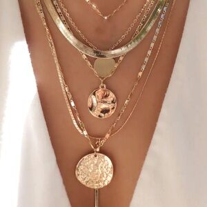 Layered Gold Necklace Set